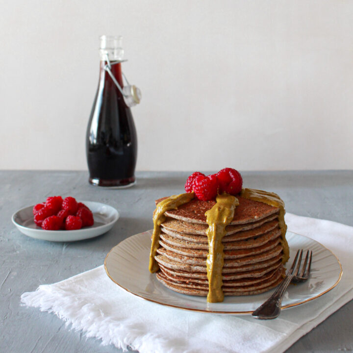 vegan oat and banana pancakes