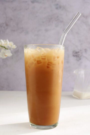 brown sugar coconut iced latte