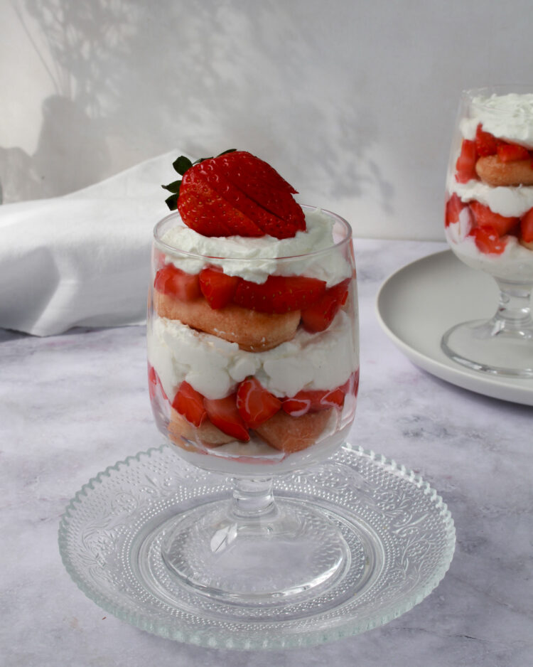 strawberry tiramisu